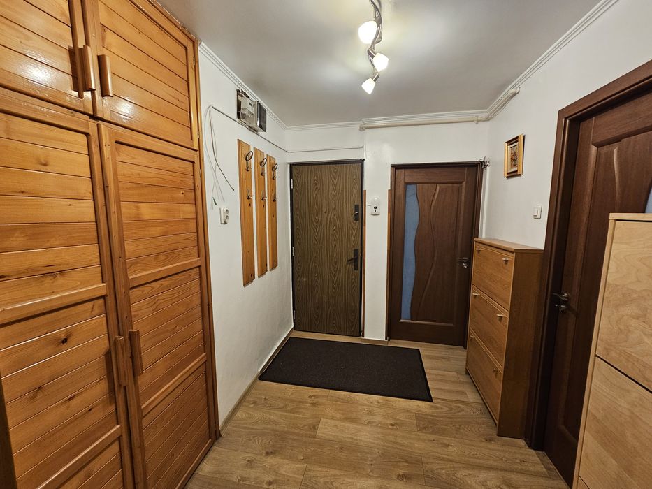 Apartament 3 camere de inchiriat, particular