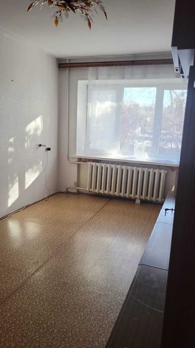 Продам 2 комнатную квартиру. район Центр