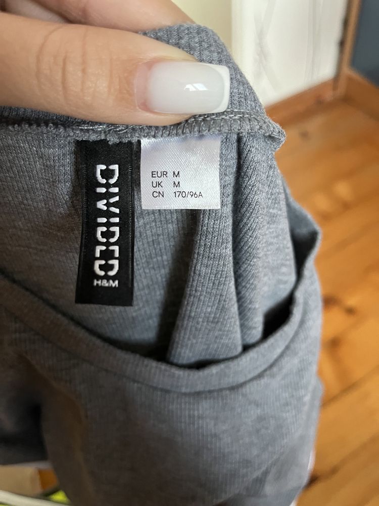 Къса рокля H&M