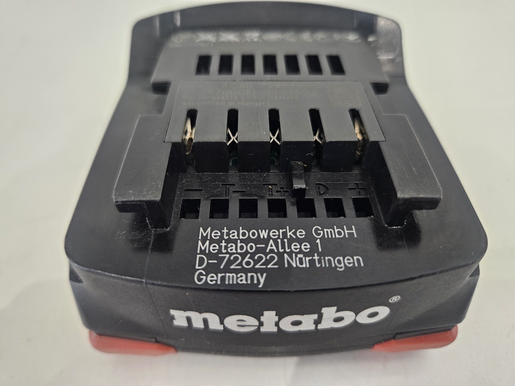 Батерия   Metabo 18v LIHD 4.0Ah
