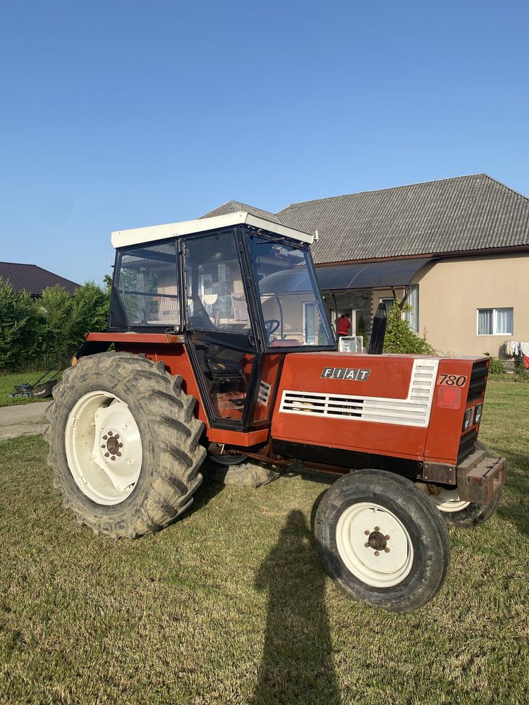 Tractor Fiat 780