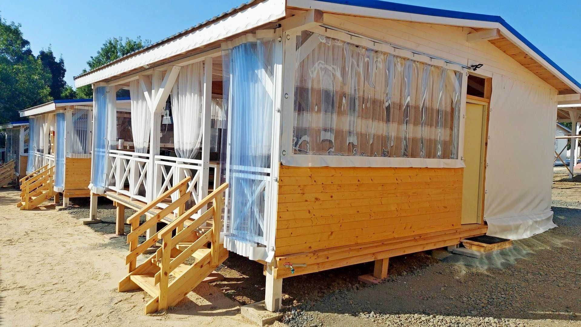 Каравани под наем на къмпинг Арапя с веранда