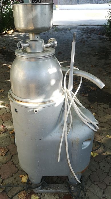 Separator de smântână industrial