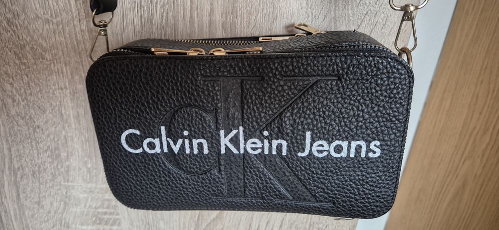 Дамски раници Разпродавам