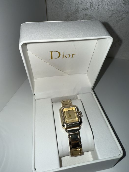 Часы dior DIOR