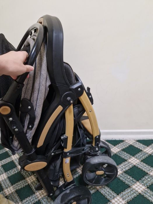 Boalajonlar uchun kolyaska