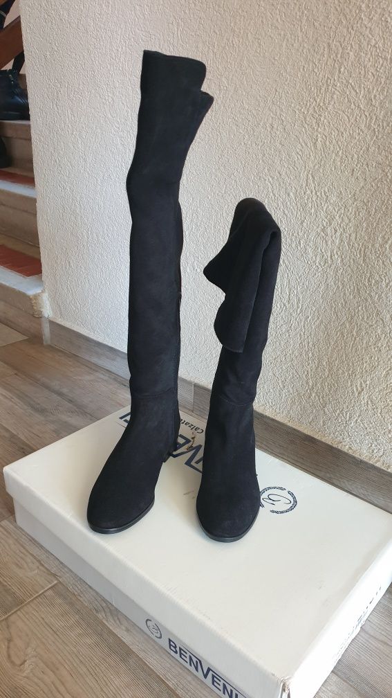 Vând cizme de piele