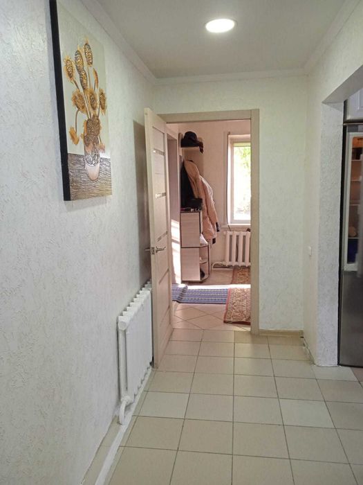 Дом  6 комнат, 2,5 уровня мкр. "Бирлик" Торг уместен