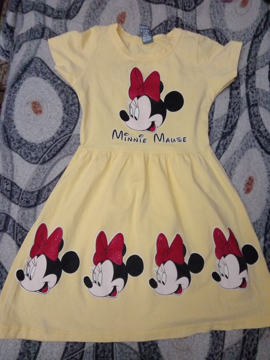 Платья и кофты на девочку