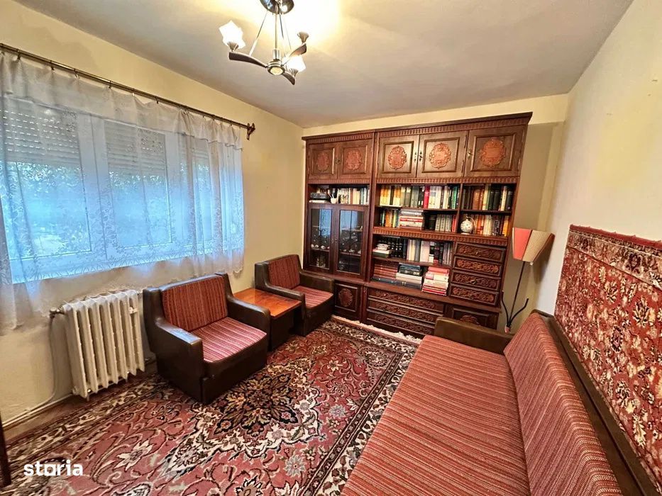 Apartament 3 camere, decomandat – 83 mp, Micro 15, etaj 3/10