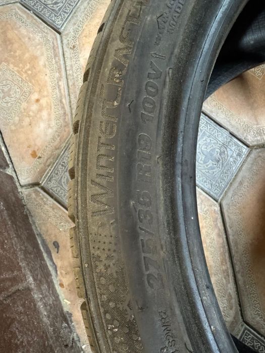 Резина почти новая R19 корейская