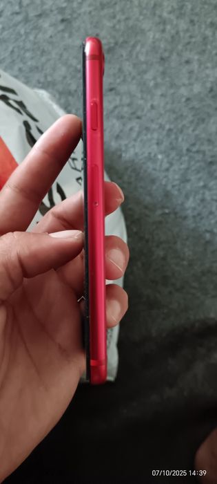 Iphone se 2020 xamma joyi radnoy