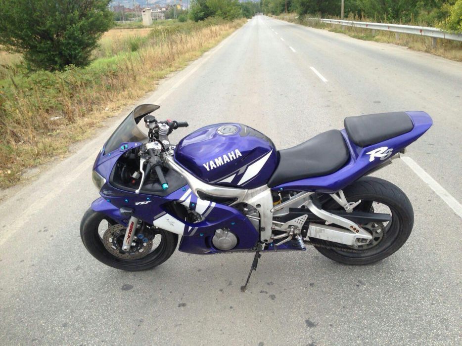 Yamaha R6 на части 2002г.