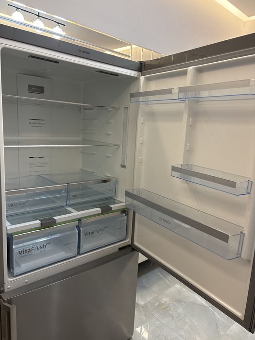 Холодильник Bosch СРОЧНО