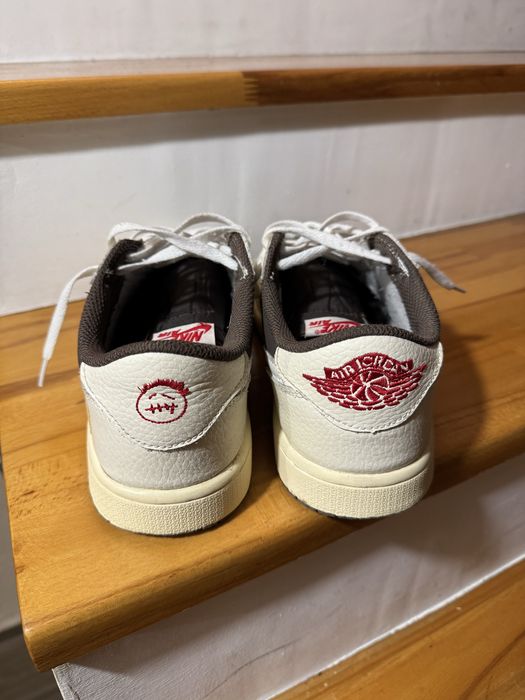 Jordan 1 Travis Scott Low