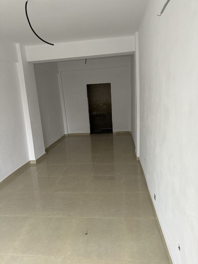 Spatiu comercial utracentral in Oras Racari !
