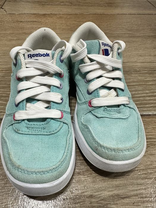 Vand adidasi reebok copii