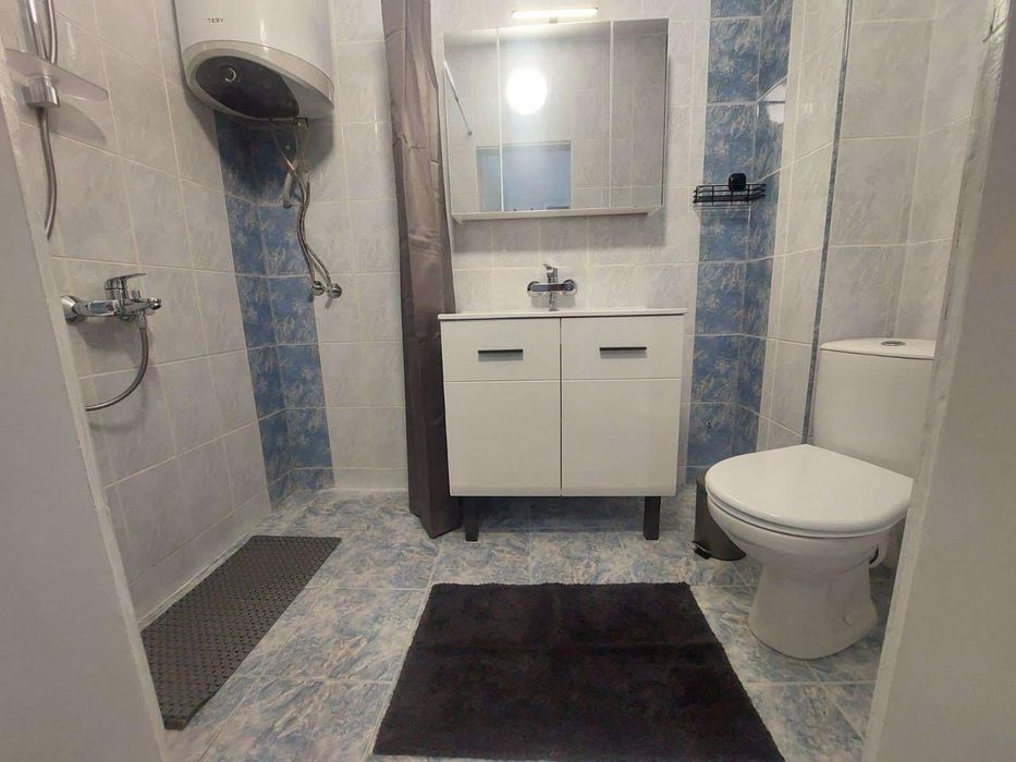 Дава се под наем Двустаен апартамент в Пловдив, Младежки Хълм - 68 кв.м за 500 € - Снимка #4