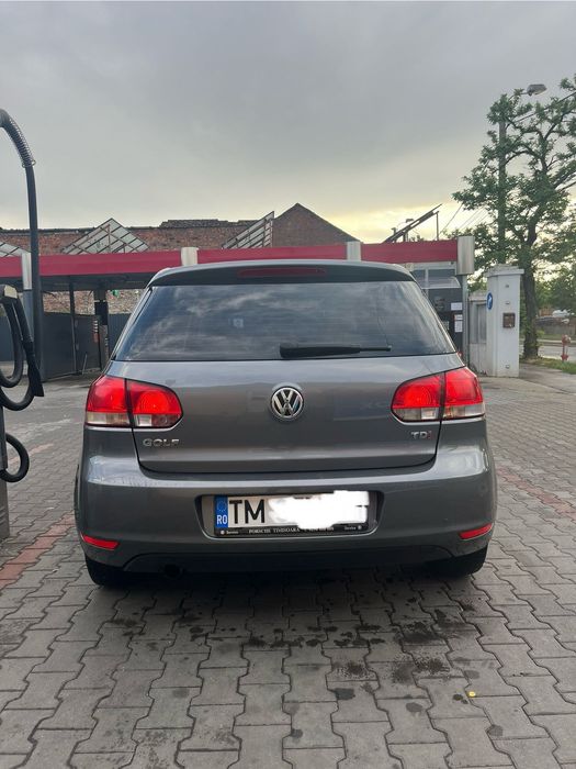 Vând Volkswagen Golf 6 TDI