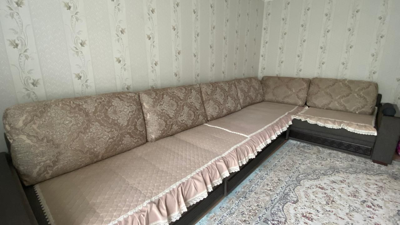 Срочно продам диван