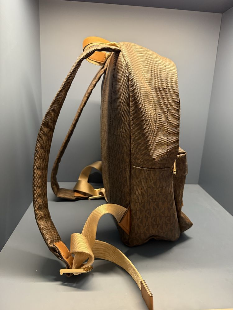 Раница MICHAEL KORS  Slater monigram