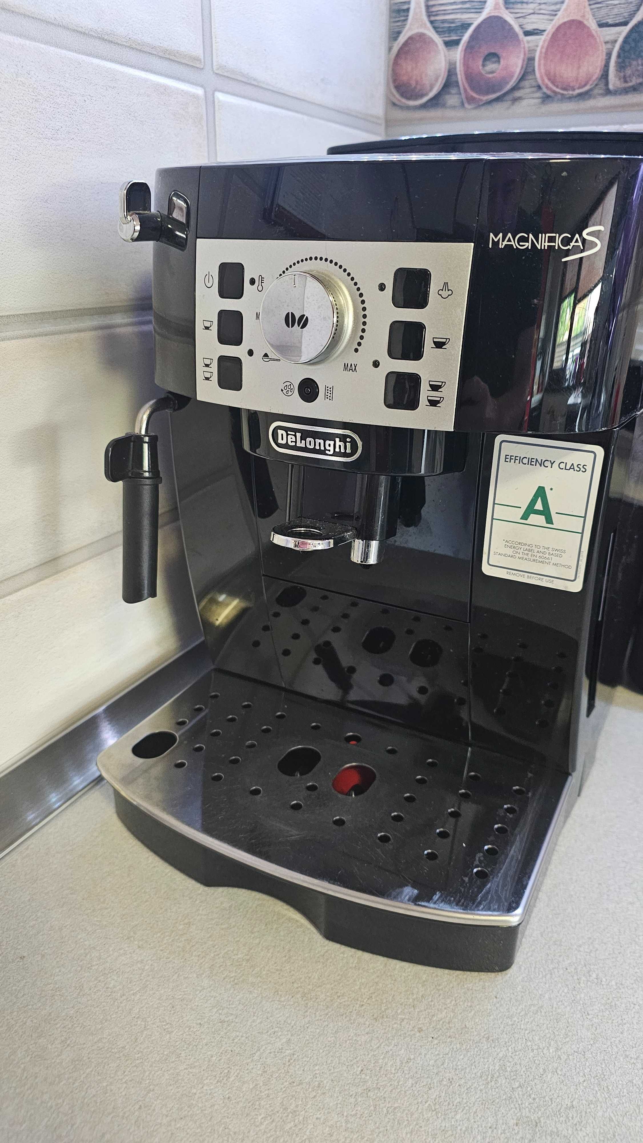 Espressor automat Magnifica S ECAM22.110.B - Delonghi