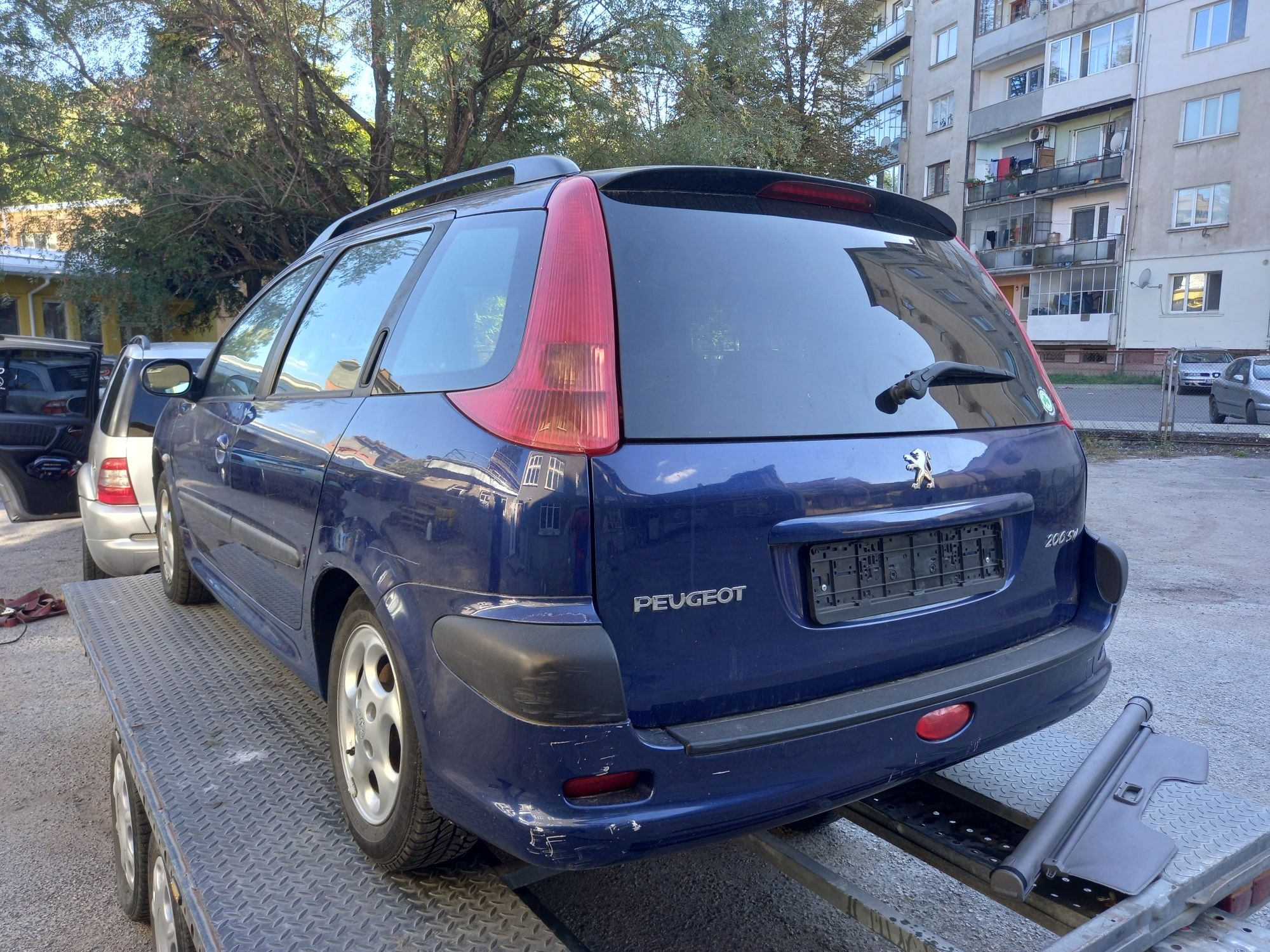 Пежо 206 SW 1.4 75коня на части Peugeot 206 Комби 1.4 бензин