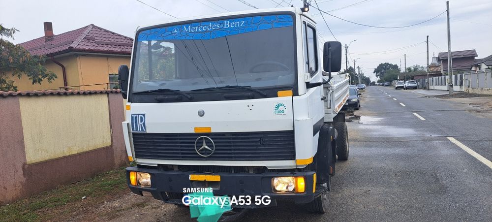 Mercedes-Benz  814