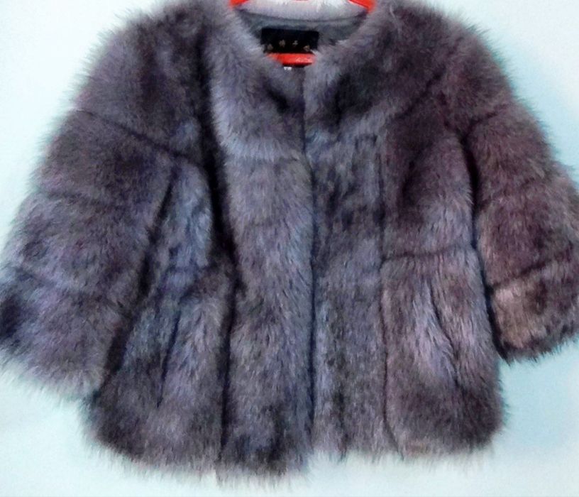 Shuba norka judayam chiroyli va yangi.
Razmer S/M/XL
Sifati va xolati