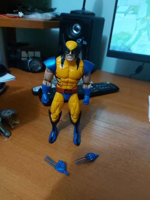Marvel Legends Wolverine - Apocalypse wave