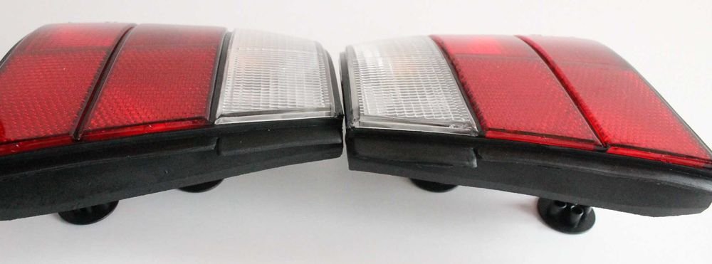 Стопове БМВ Е34 Фейслифт Бял мигач ДЕПО BMW E34 Седан 88-95 Комплект