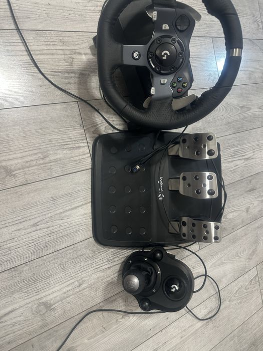 Volan logitech G920 cu schimbator inclus