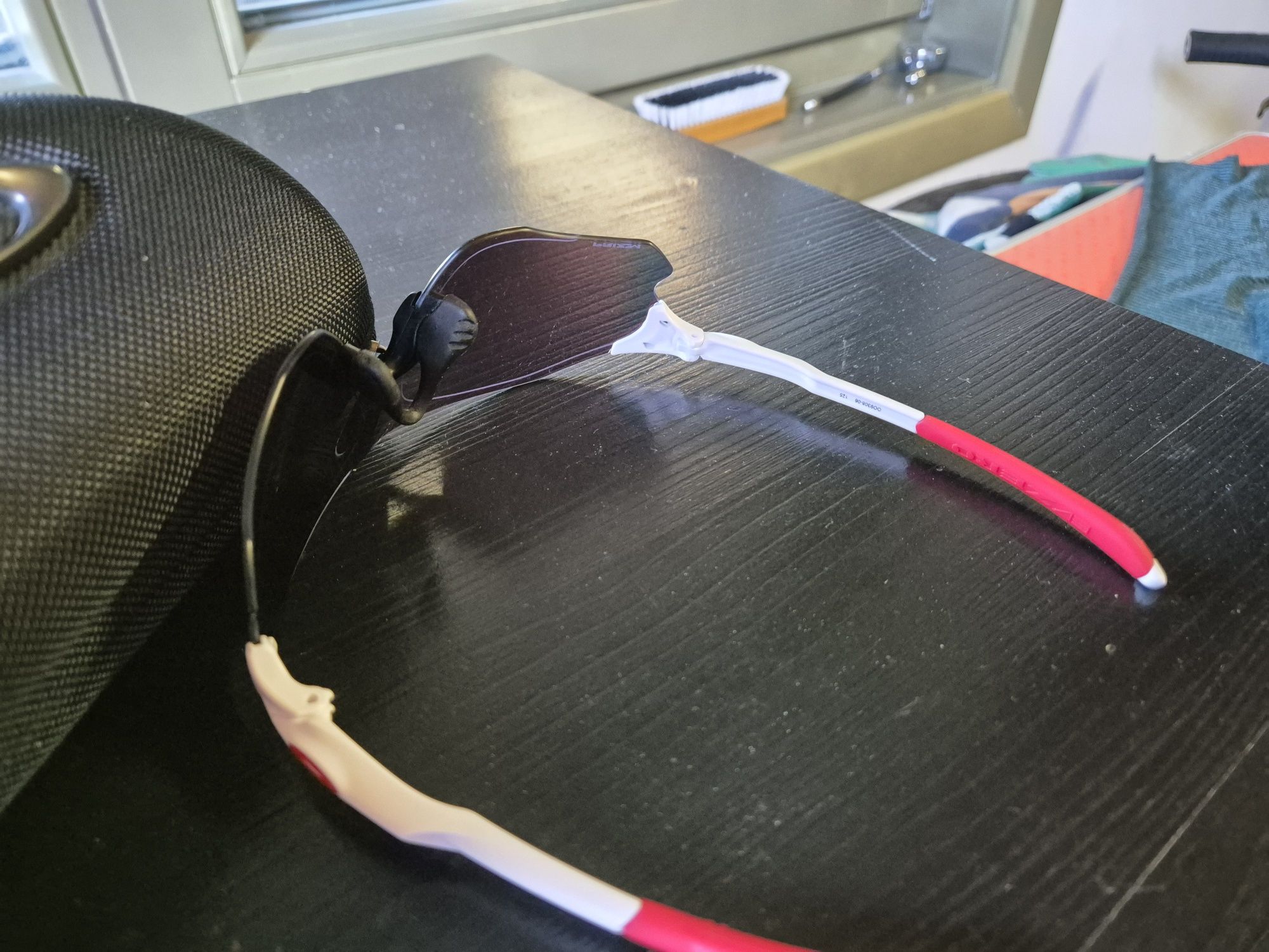 Oakley evzero path
