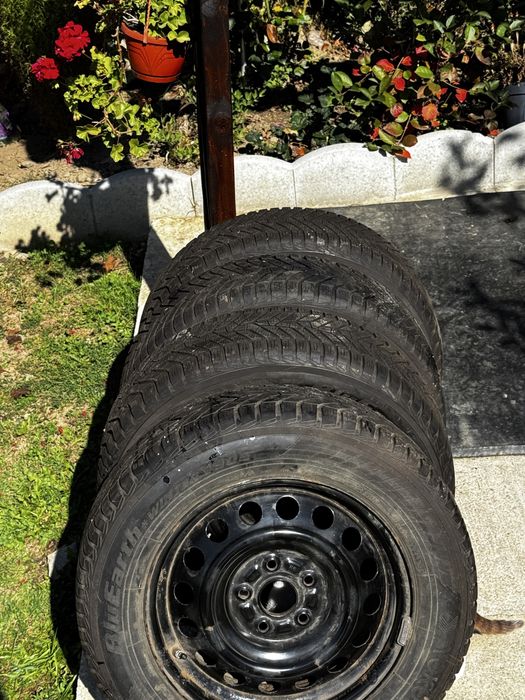 Jante+Anvelope iarna+Senzori presiune Suzuki Vitara Ly R16