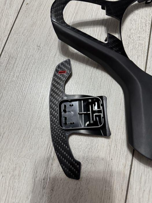 Trim volan carbon bmw g30