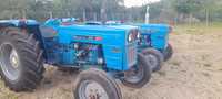 Tractor universal 445 640