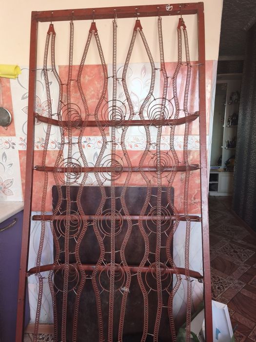 Продам сетку железную