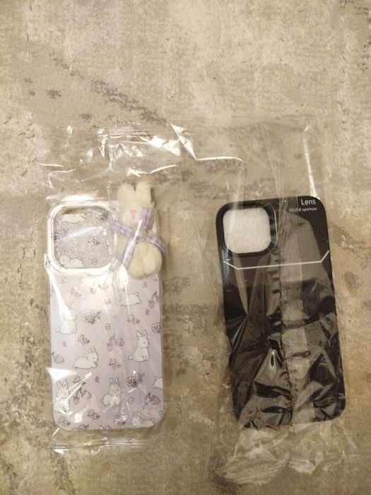 Продам чехлы  новые