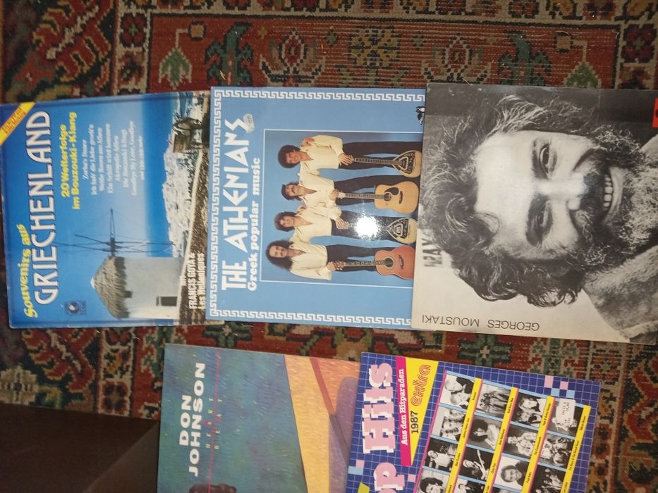 3 cutii vintige depozitare viniluri și discuri de vinil