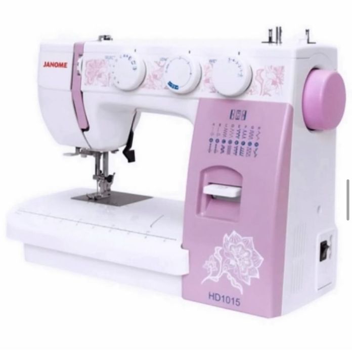 Швейная машина Janome HD1015