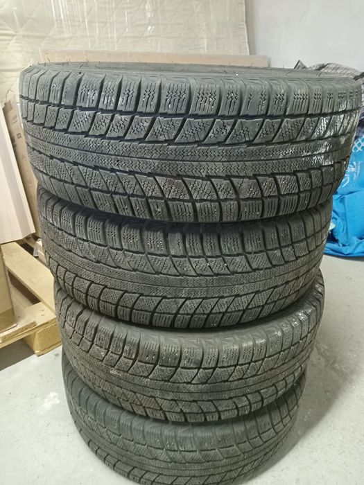 Продам зимние шины
