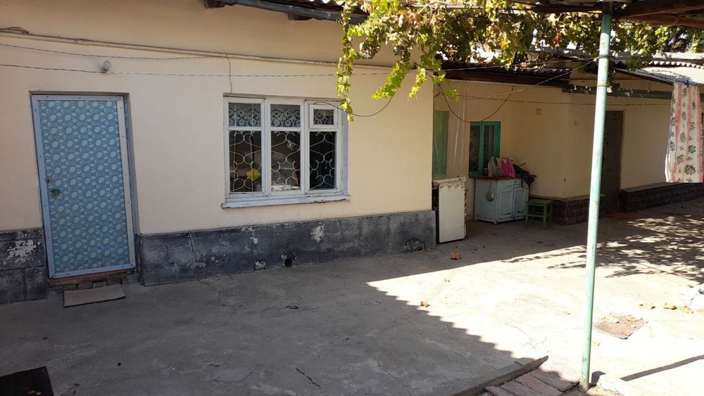 Сдаю 2 комнатный домик