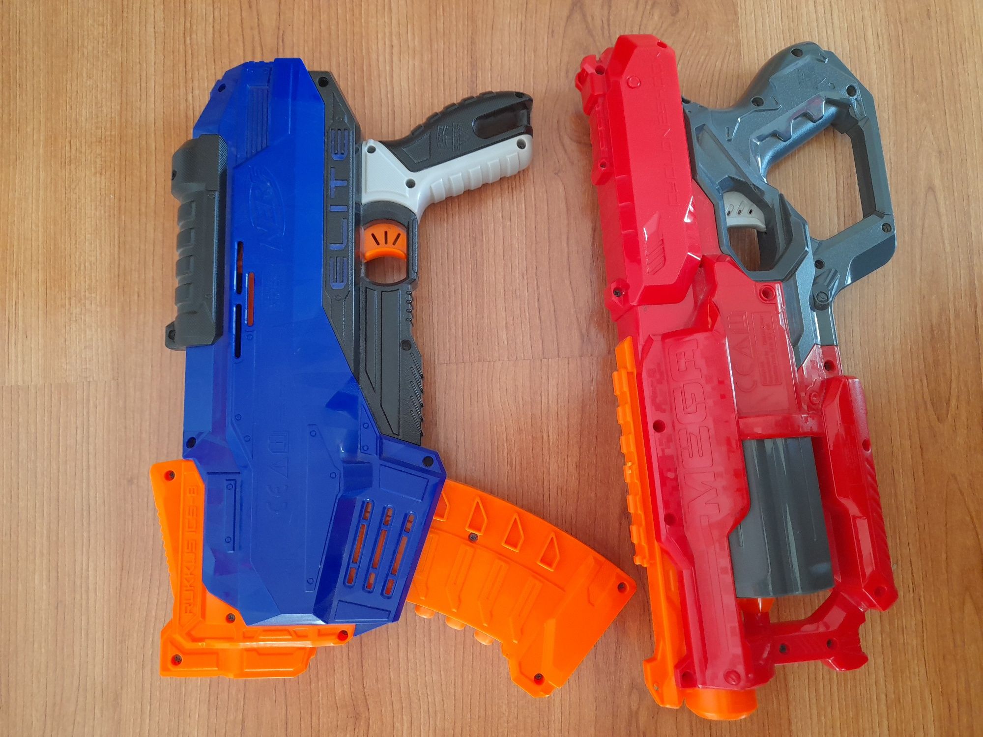 Puști marca "NERF"