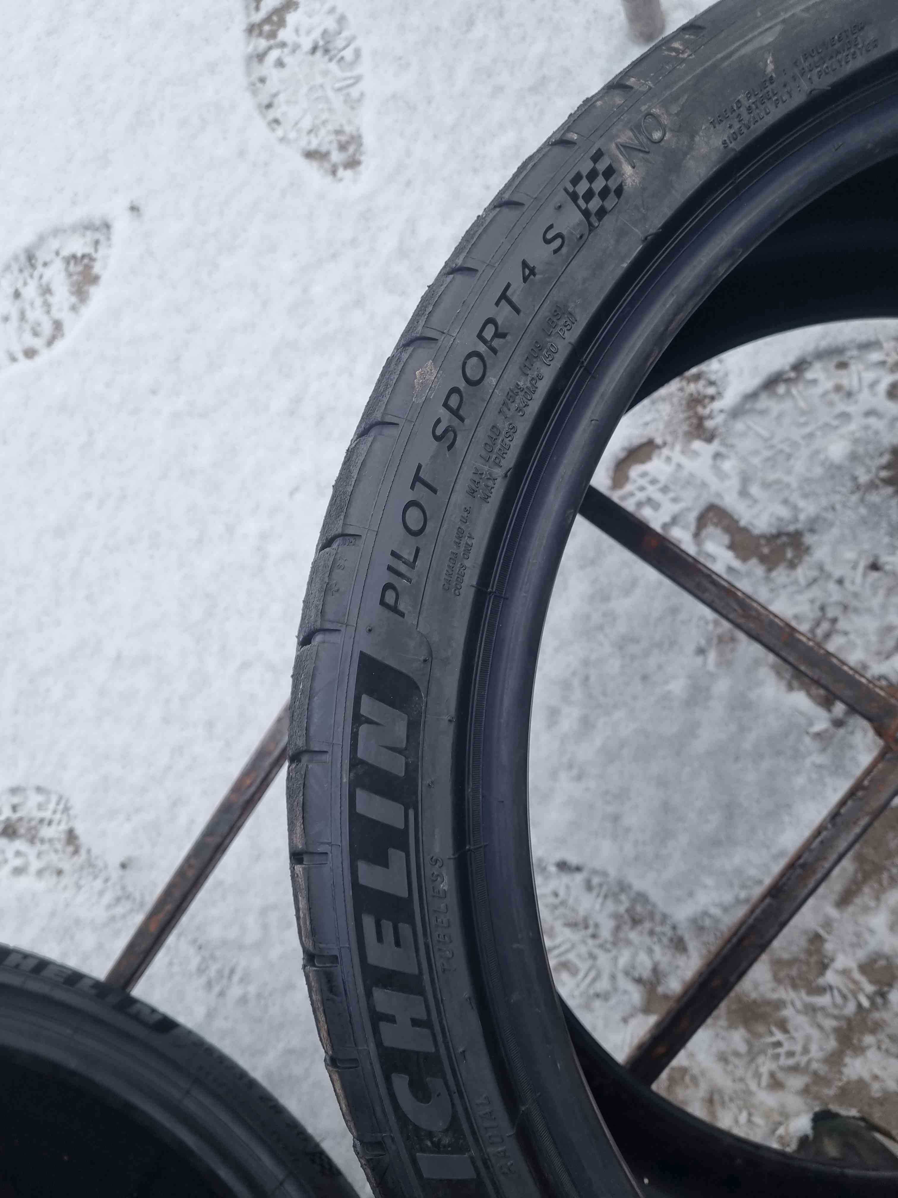 SET 2 Anvelope Vara 265/35 R20 MICHELIN Pilot Sport 4S (ZR) 99Y