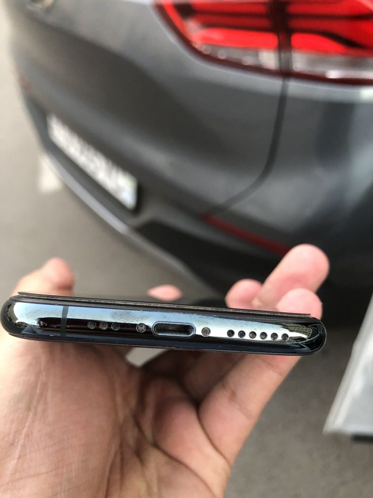Iphone 11 pro 256 sotiladi/Продаётся