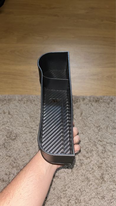 Spatiu Depozitare si Suport Pahar