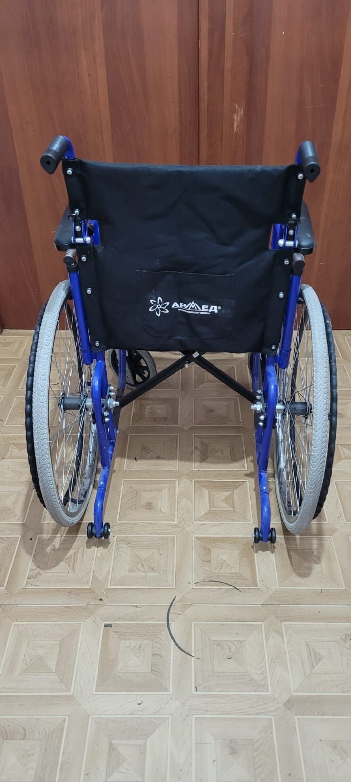 Инвалидная коляска уличная