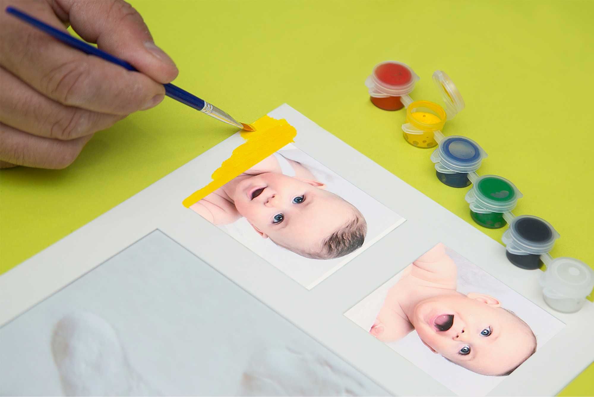 Рамка за бебе и снимки, бебешки отпечатък за краче и ръчичка от глина