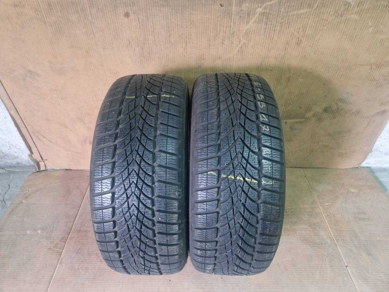 2 Dunlop R17 225/55
зимни гуми Runflat 
DOT4820