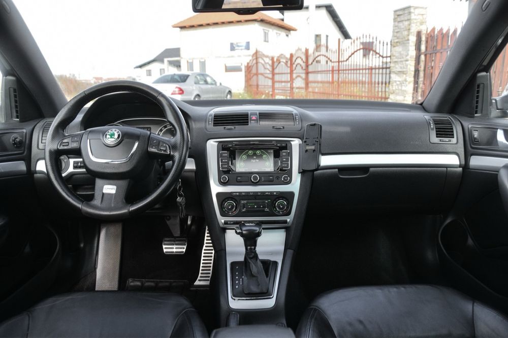 Skoda Oktavia VRS, 2.0 diesel, cutie automata, 170cp, 2011